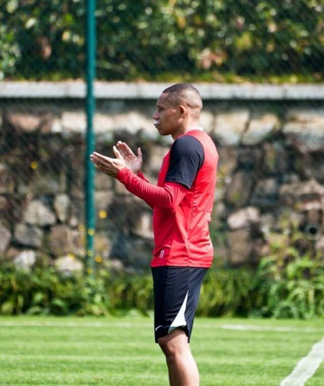 世界杯客户端更新-中超2名外援昨天赛后同时感叹：中国非常安全，在这里很幸福！